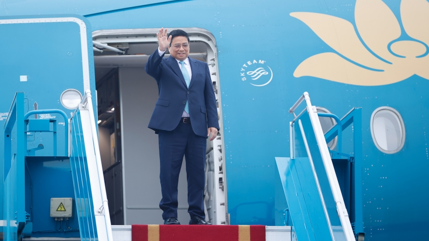 PM Pham Minh Chinh begins working trip to China for regional summits